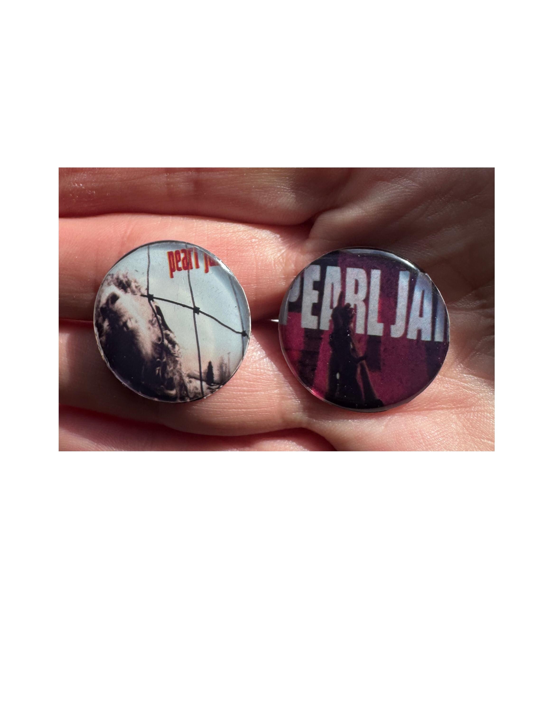 Pearl Jam Golf Ball Marker Magnetic Golf Accessory Unique Music Fan and Golfer Gift